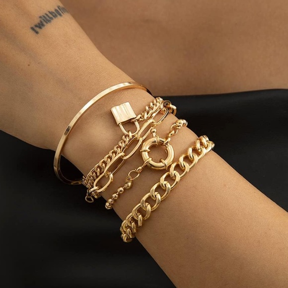 Sailor Layered Charm Bracelets Set New - Picture 1 of 4